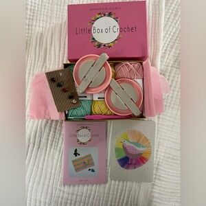 Amanda Bloom’s Little Box of Crochet-Wren Cowl